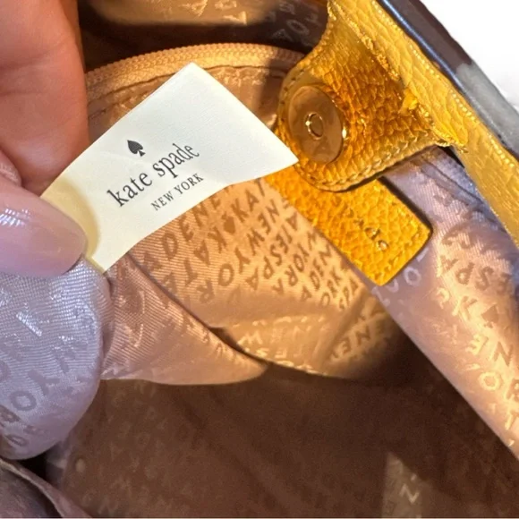 Kate Spade Hughes Street Celinda Satchel EUC - Picture 13 of 15